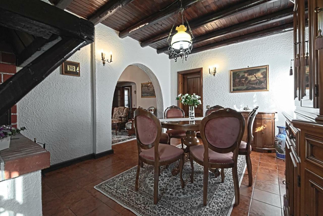 Willa Vecchia Favola House Quarto dʼAltino Zewnętrze zdjęcie