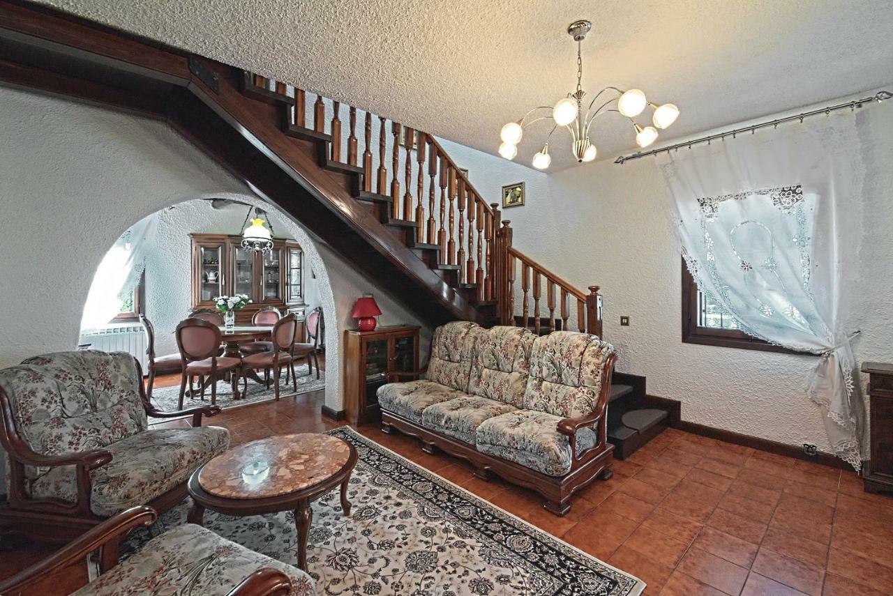 Willa Vecchia Favola House Quarto dʼAltino Zewnętrze zdjęcie
