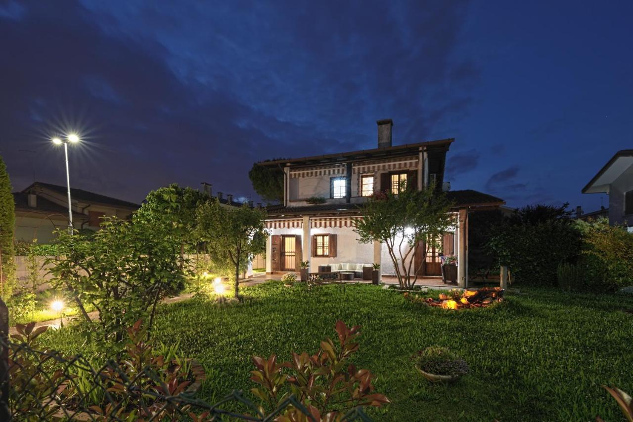 Willa Vecchia Favola House Quarto dʼAltino Zewnętrze zdjęcie