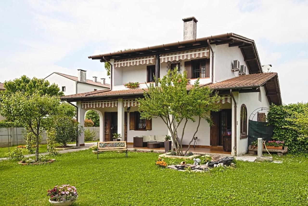 Willa Vecchia Favola House Quarto dʼAltino Zewnętrze zdjęcie